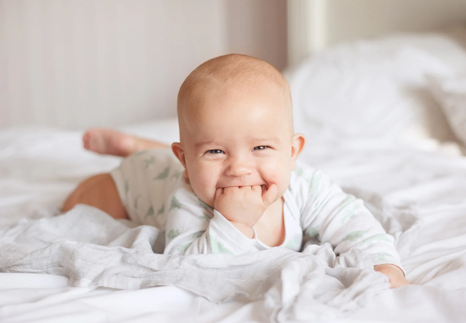 photo bebe sourire