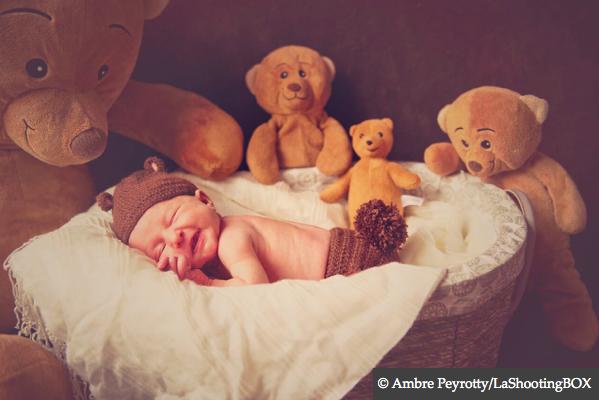 Photo de bébé © Ambre Peyrotty / Myphotoagency.com