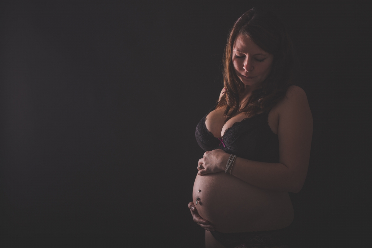 Photo femme enceinte © Isabelle Lechevallier / LaShootingBOX