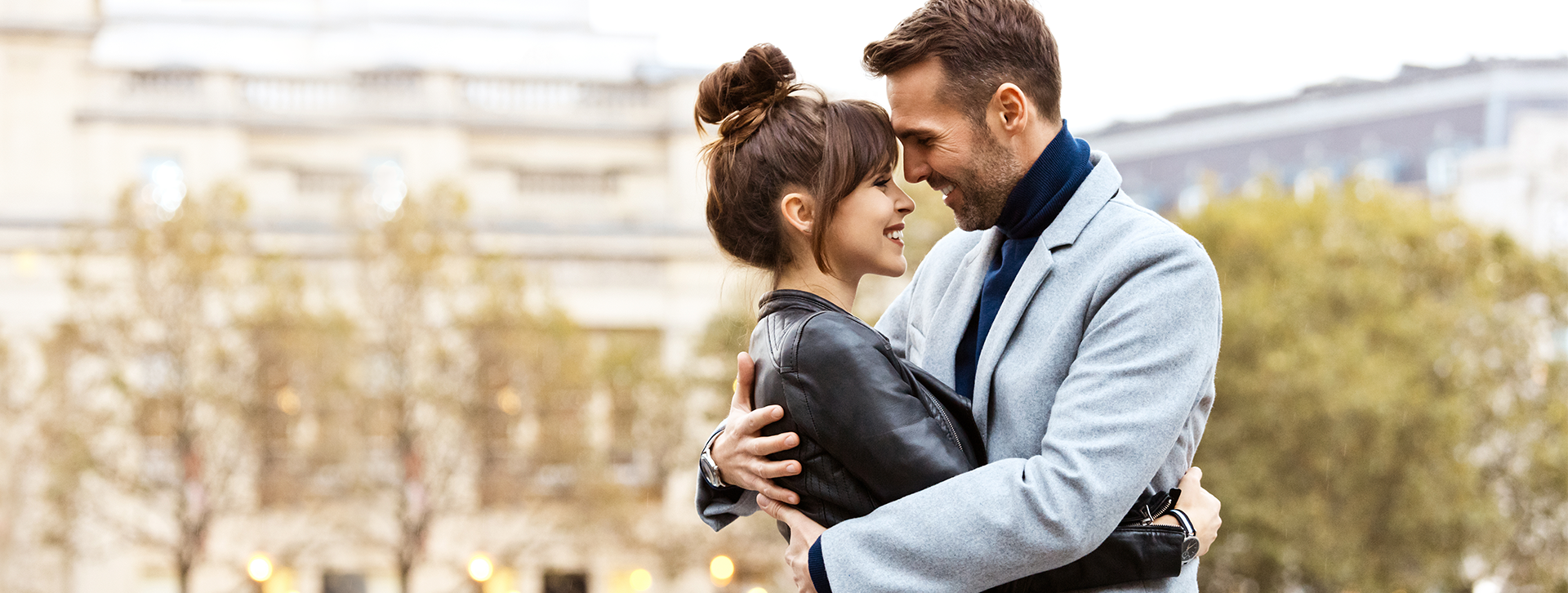 HOME-HEADER-COUPLE